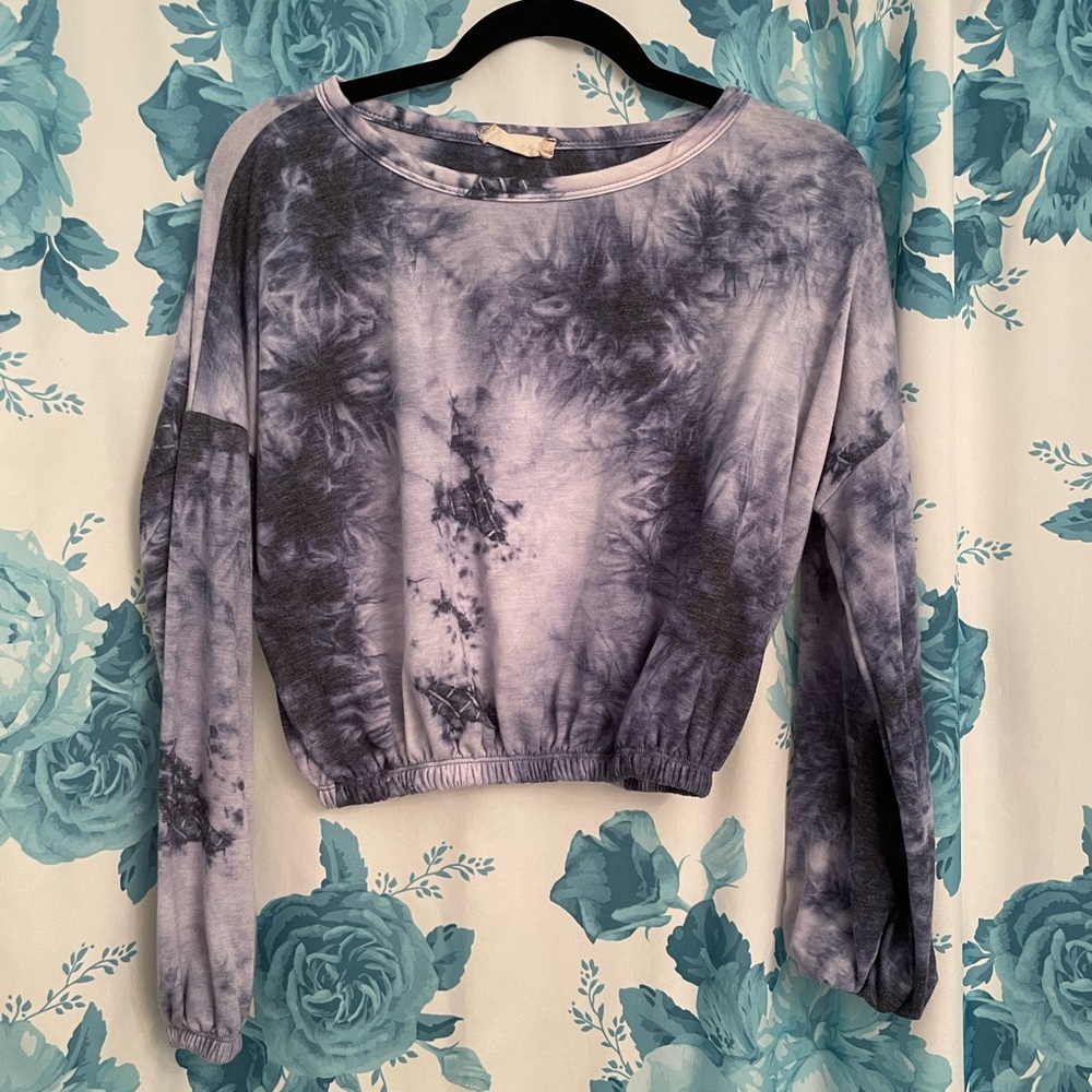 Tye Dye Cropped Long Sleeve Altar’d State